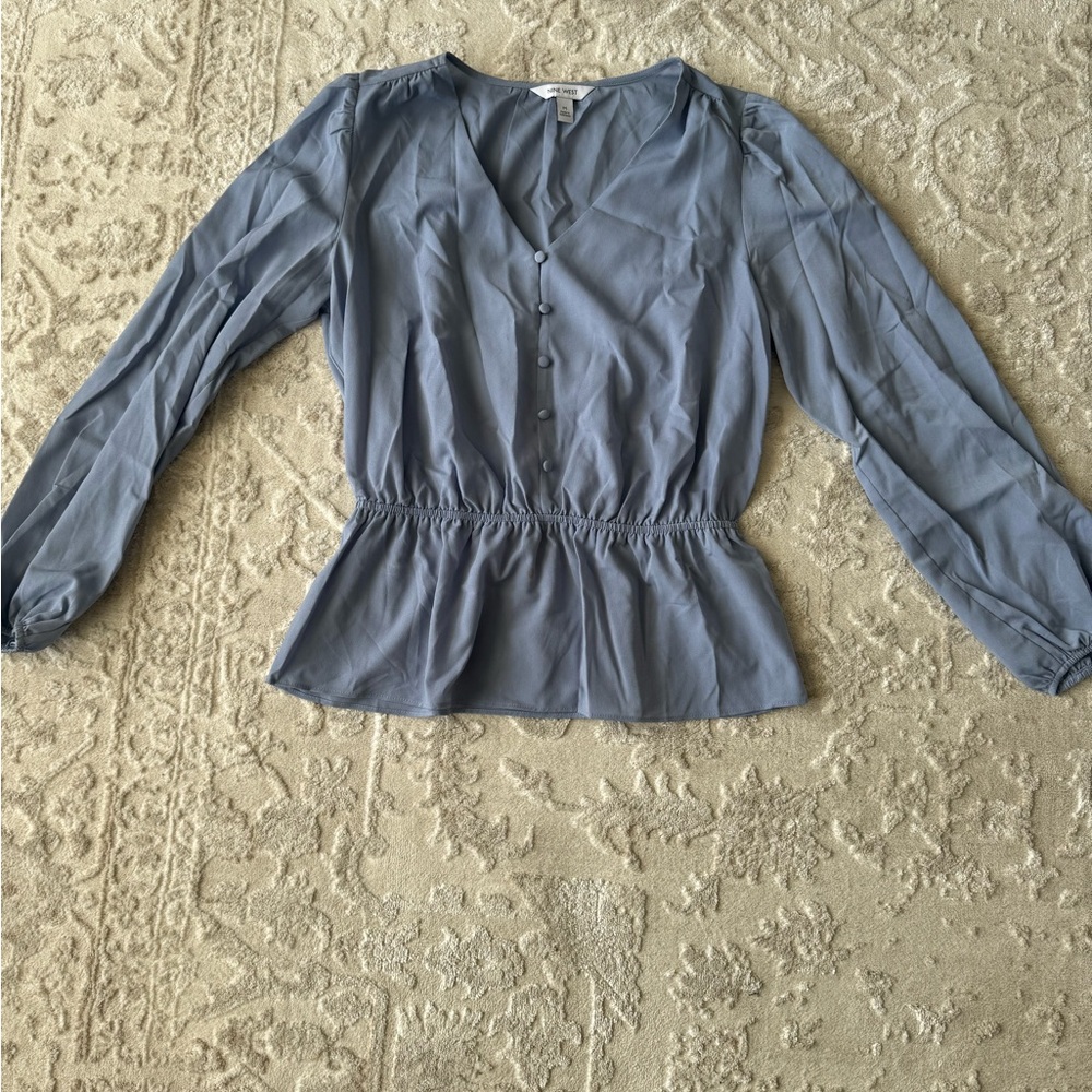 Lightweight V-Neck Peplum Blouse - Dusty Blue